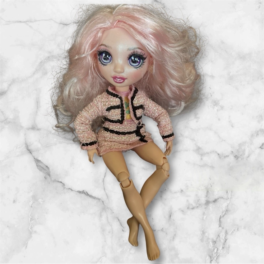 Bella Parker Rainbow‎ High Doll Series 2 Pink Articulated Doll Fashion Accessory